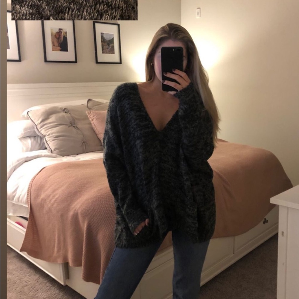 Cecico Gray Acrylic Oversized Sweater